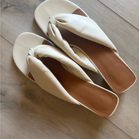 STAUD Cream Leather Shoes Size 8 - Picture 2 of 8